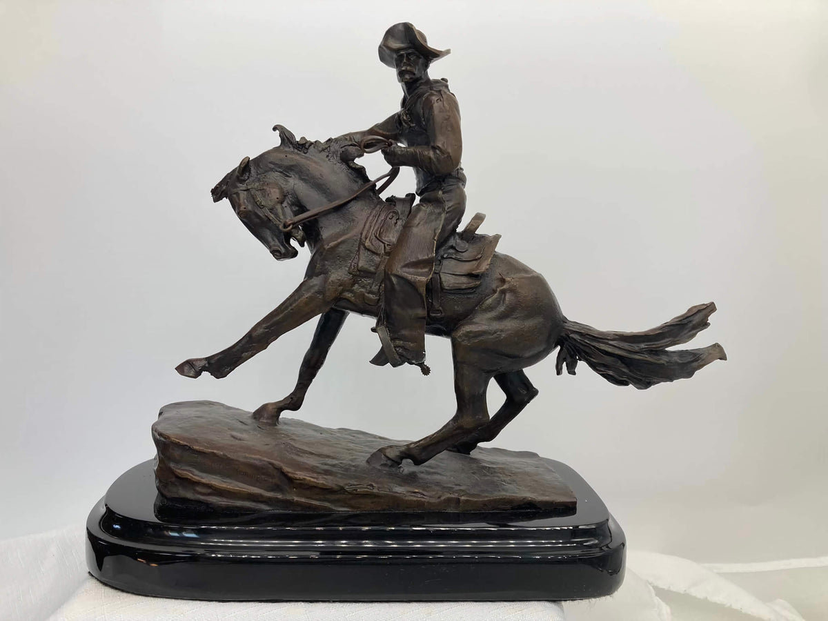 【ブロンズ調】Frederic Remington カウボーイ像 彫像 Remington “The Cowboy” Bronze Sculpture Reproduction
